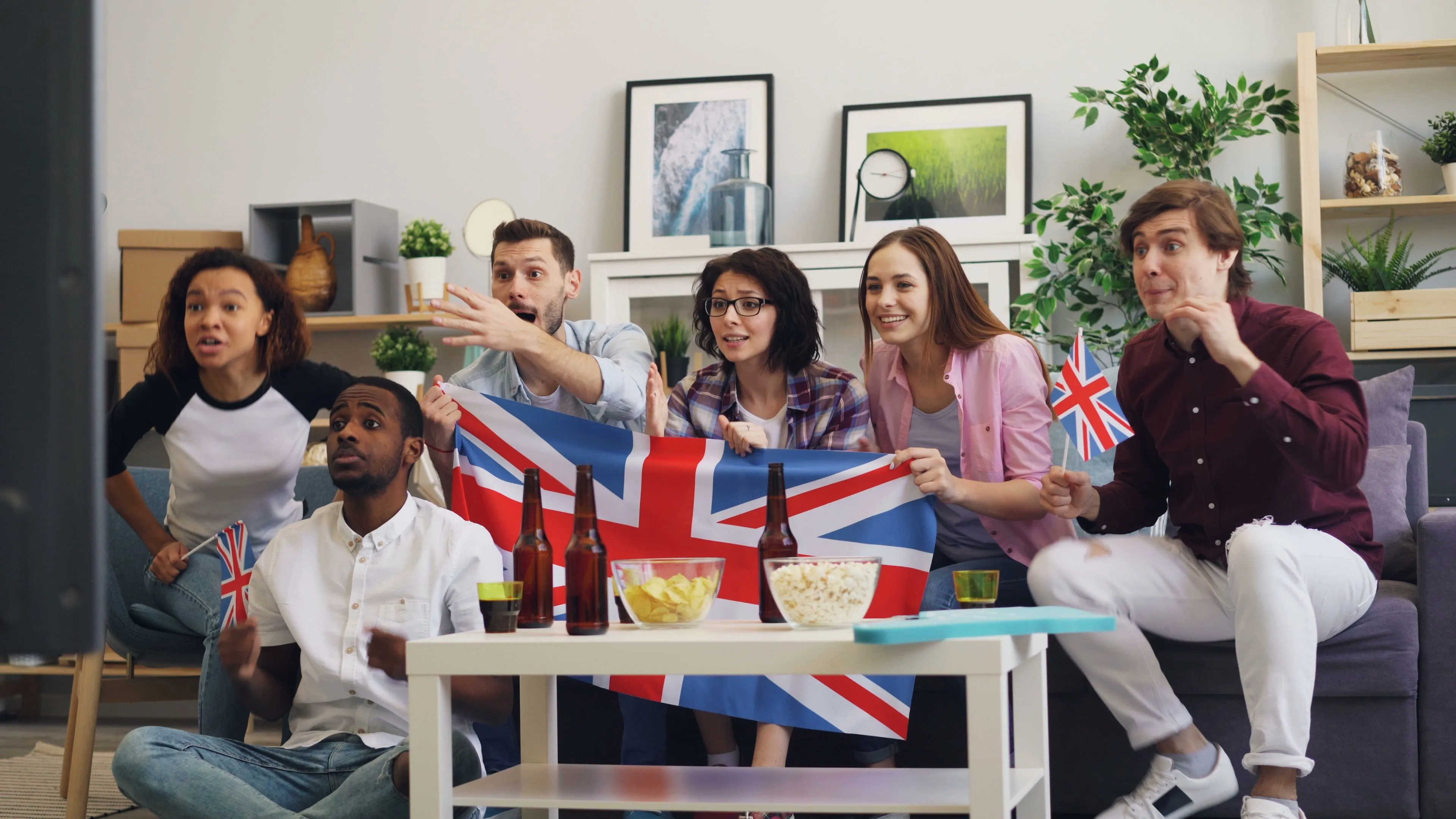BestXtream IPTV UK 4K Subscription Streaming Background